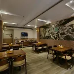 Hotel Yuvraj Deluxe