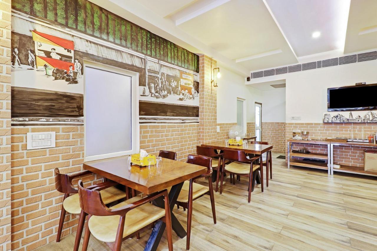 Hotel Yuvraj Deluxe New Delhi