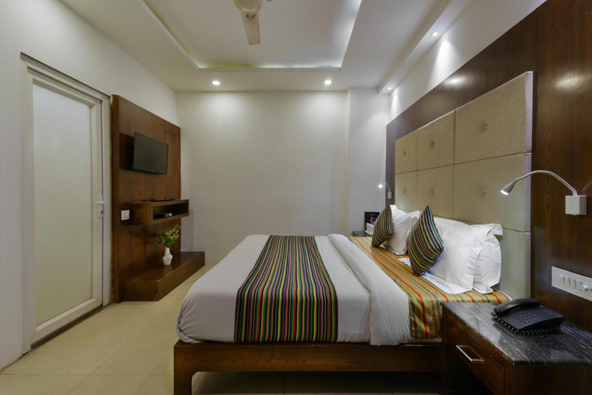 Yuvraj Deluxe New Delhi