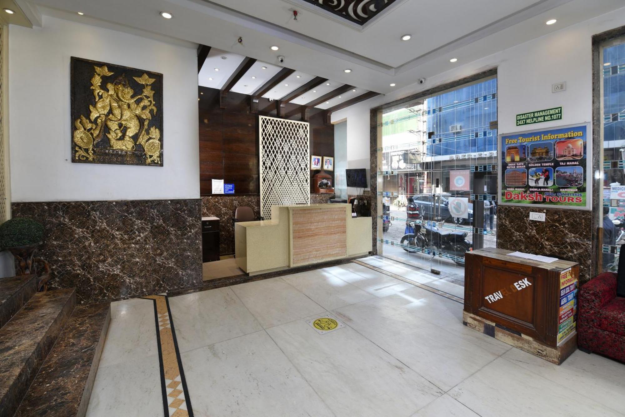 Yuvraj Deluxe 3*