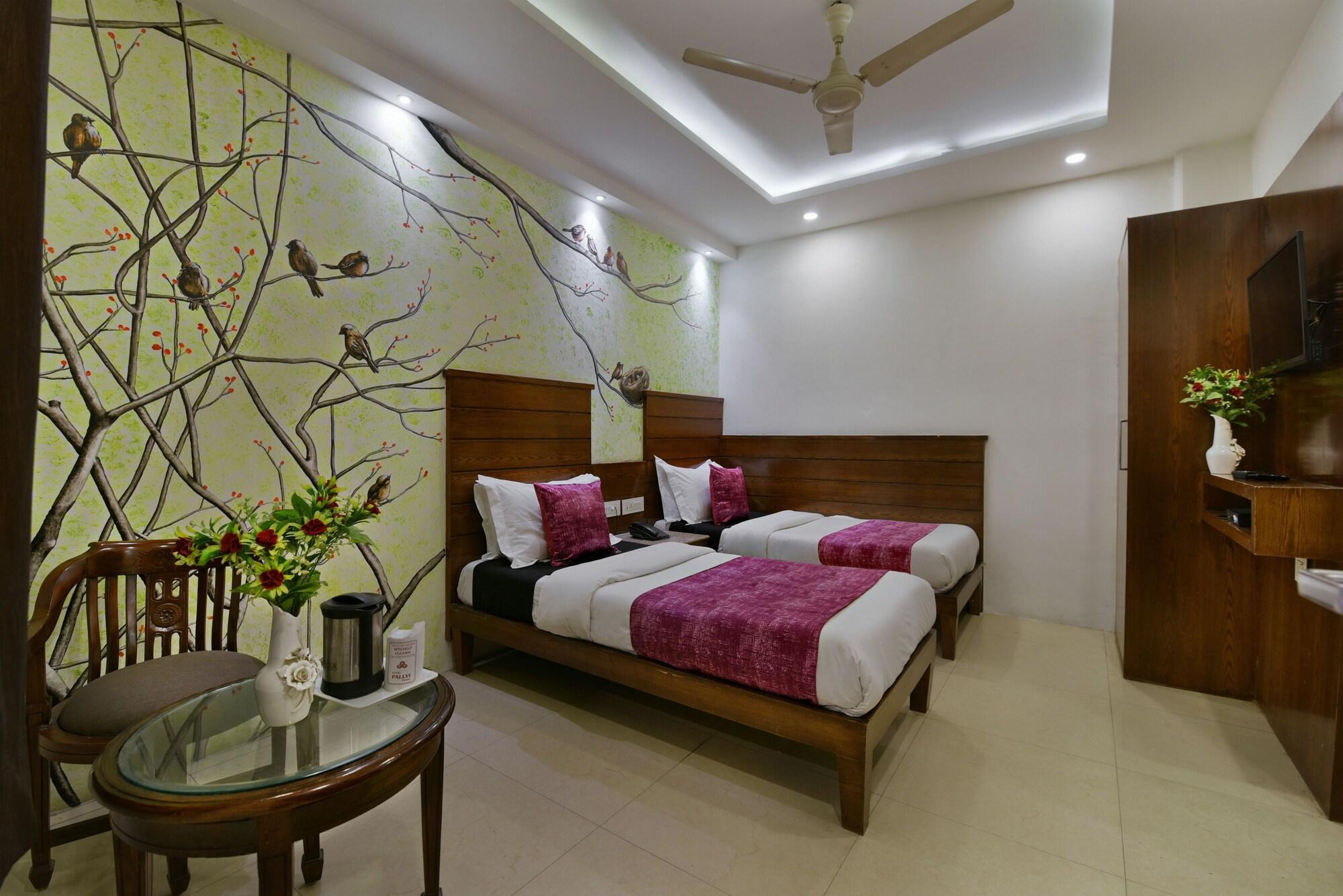 Yuvraj Deluxe 3*