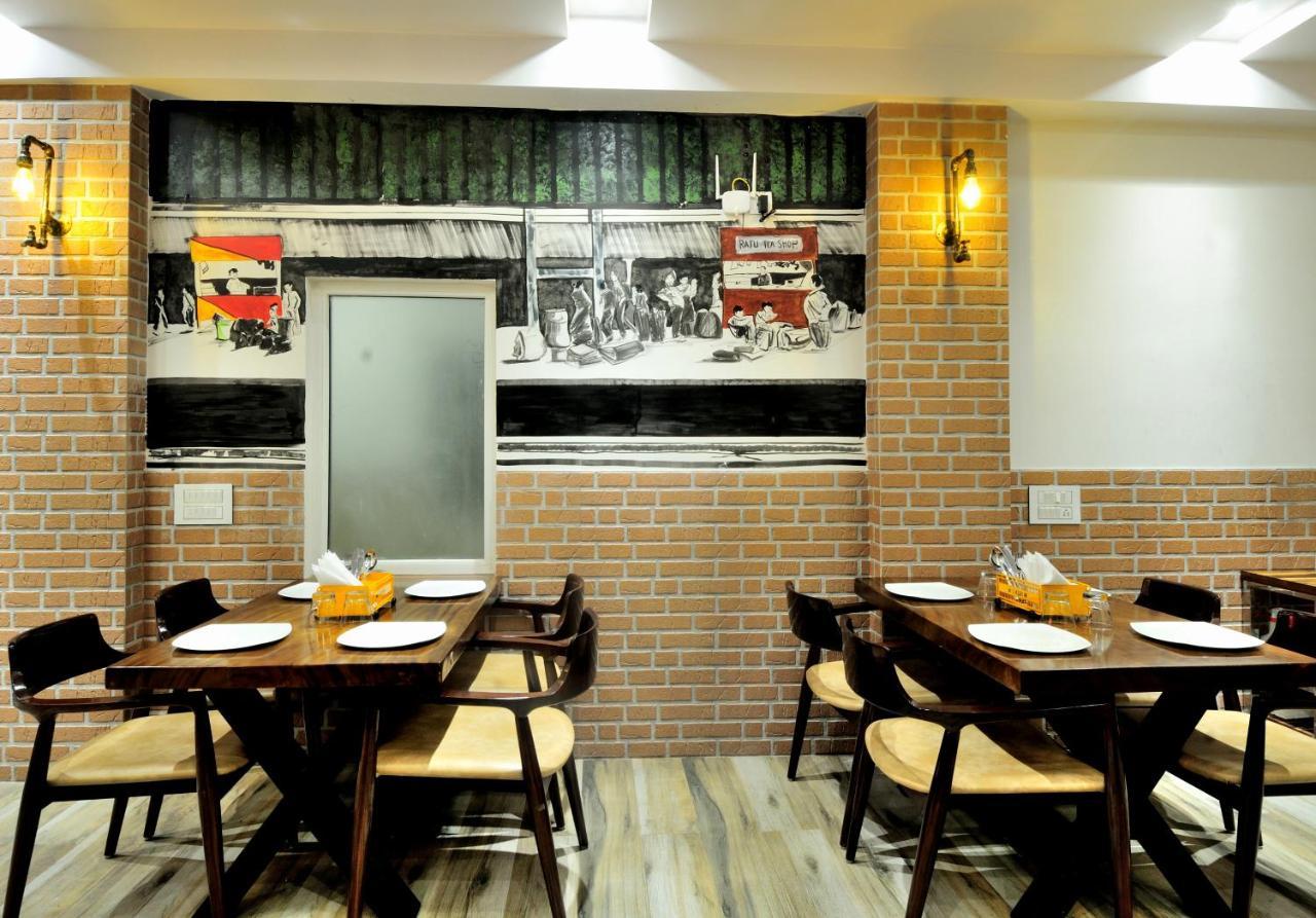 Yuvraj Deluxe Hotel 3*
